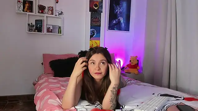 Sarah Jhonson online show from January 29, 10:32 pm