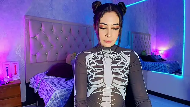 Snapshot of nini_love01 chatting on March 1, 7:30 am nini love01 online show from March 1, 7:30 am