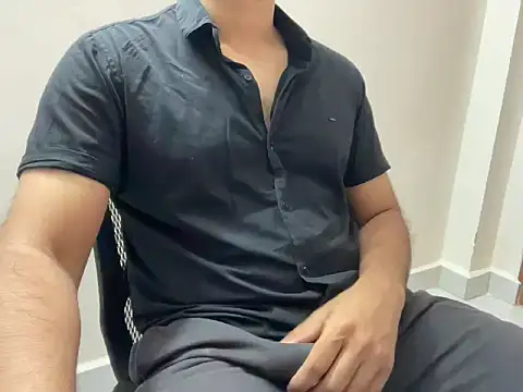 Arjun78877 online show from October 9, 1:31 pm