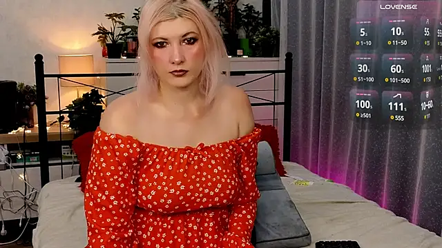 olisunny5 online show from December 17, 2:01 am