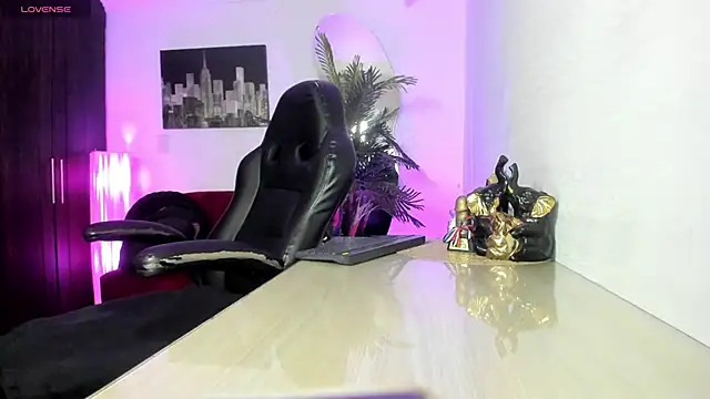 Amaia Bushida online show from October 9, 2:09 am