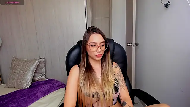 StacyConner online show from October 21, 7:47 pm