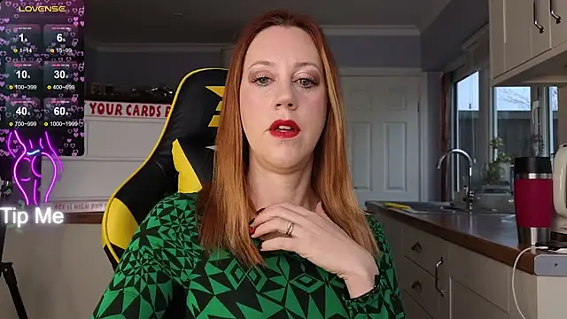 Snapshot of stripmequick chatting on January 17, 10:11 am stripmequick online show from January 17, 10:11 am