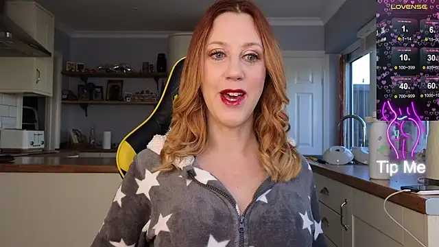 Snapshot of stripmequick chatting on January 30, 10:50 am stripmequick online show from January 30, 10:50 am