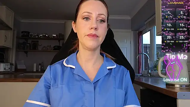 Snapshot of stripmequick chatting on November 24, 10:37 am stripmequick online show from November 24, 10:37 am