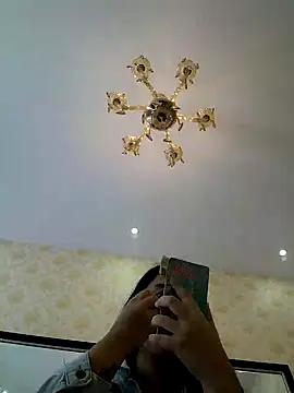 PamelaTomson online show from March 7, 12:45 pm