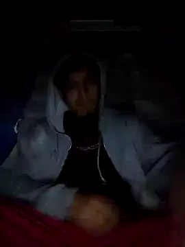 Snapshot of AlexAlejandro13 chatting on February 7, 3:01 am AlexAlejandro13 online show from February 7, 3:01 am