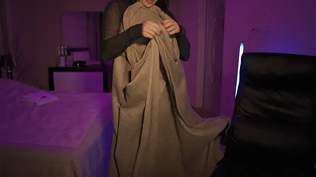 KillyP online show from February 12, 7:24 pm