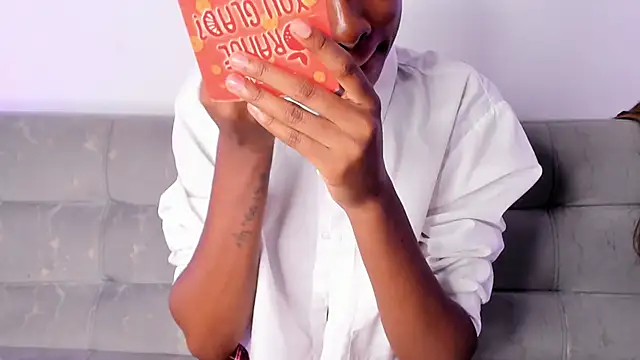 AgathaFoxx online show from December 20, 5:47 am