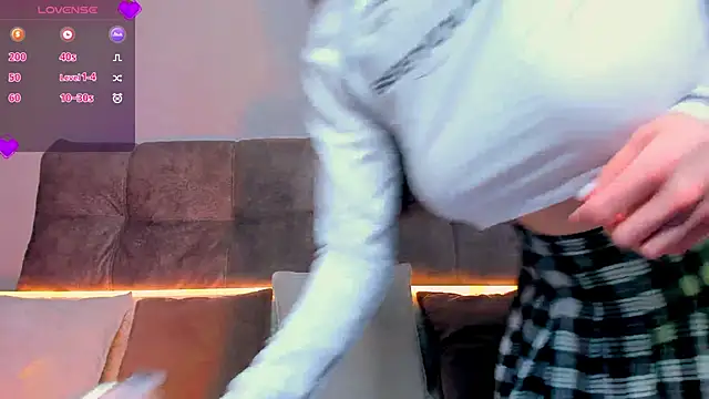 AriellaTesk online show from December 6, 4:36 am