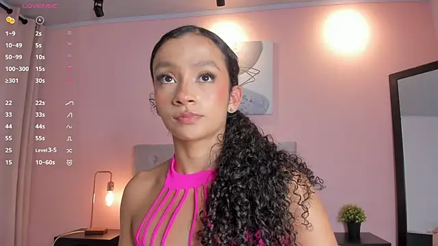 Snapshot of brianathompson chatting on February 7, 7:06 pm brianathompson online show from February 7, 7:06 pm