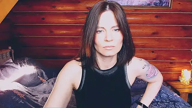 Snapshot of Platina_Fox chatting on March 6, 5:14 am Platina Fox online show from March 6, 5:14 am