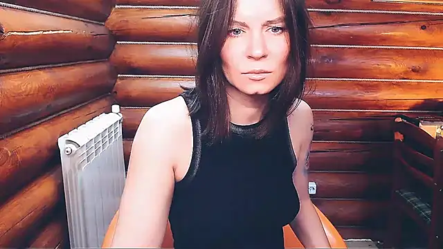 Snapshot of Platina_Fox chatting on March 19, 4:47 am Platina Fox online show from March 19, 4:47 am