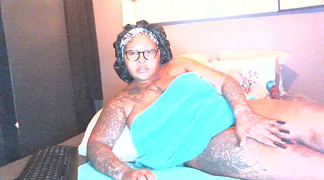 PearlSexxy69 online show from March 3, 8:21 pm