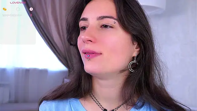 Holla Molly online show from October 12, 6:01 am