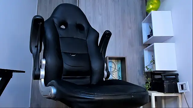 Ricardo 1998 online show from February 27, 8:06 am