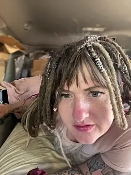 1-800-FUCKYOU online show from September 12, 8:31 pm