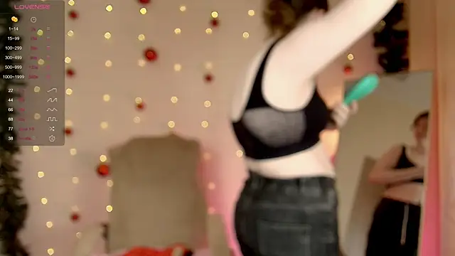 Vivian cutie online show from December 26, 10:37 am