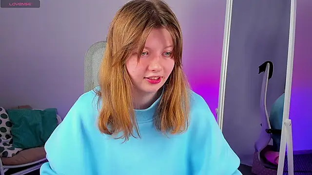 Vivian cutie online show from March 5, 3:29 pm