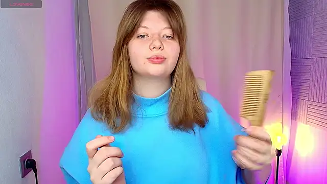 Vivian cutie online show from March 9, 10:30 am