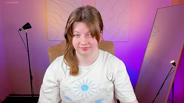 Vivian cutie online show from March 18, 3:31 pm