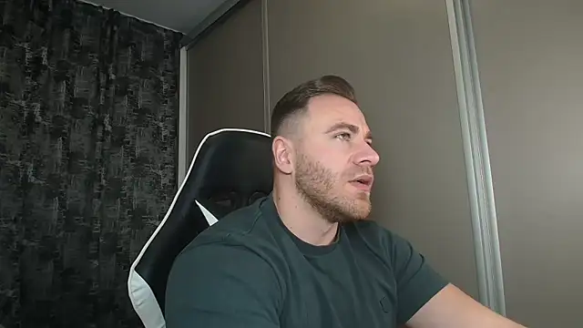 Thori92 online show from January 11, 6:44 pm