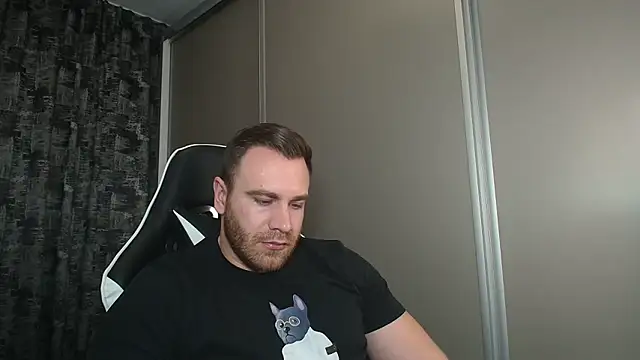 Thori92 online show from February 7, 9:58 pm