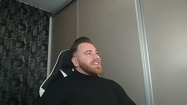 Thori92 online show from March 18, 6:15 pm