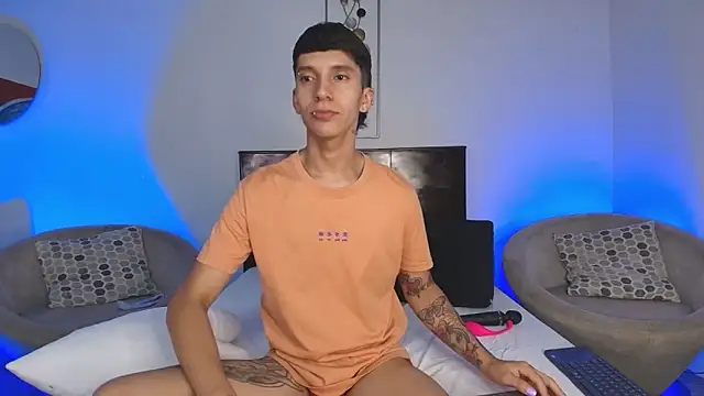 JacoboSwam online show from March 12, 11:42 am