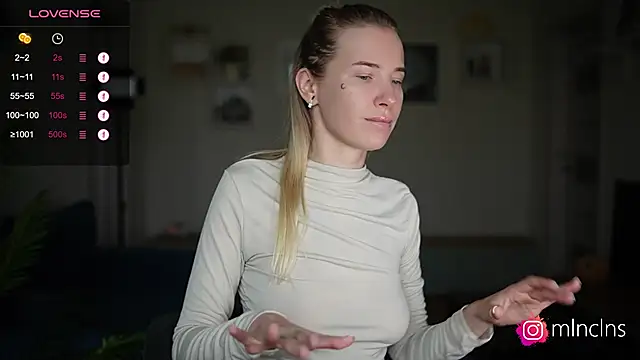 melanielwithu online show from September 21, 3:35 pm