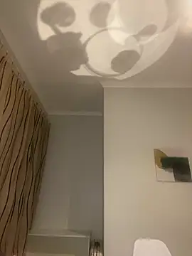 PETITE NAOMI online show from January 23, 1:08 am