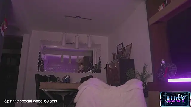 LucyAllenX online show from January 24, 11:34 pm