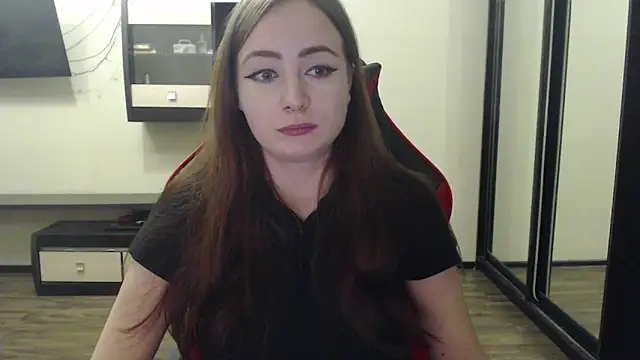 Snapshot of Laralianna chatting on January 12, 10:43 pm Laralianna online show from January 12, 10:43 pm