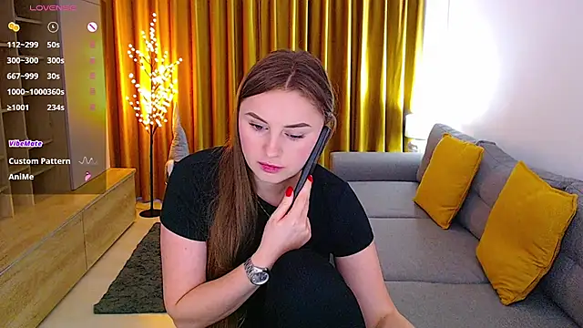 Snapshot of _Mia_Adams chatting on December 5, 2:33 pm Mia Adams online show from December 5, 2:33 pm