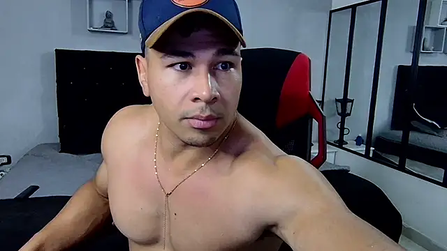 tyler hank01 online show from February 6, 7:40 pm