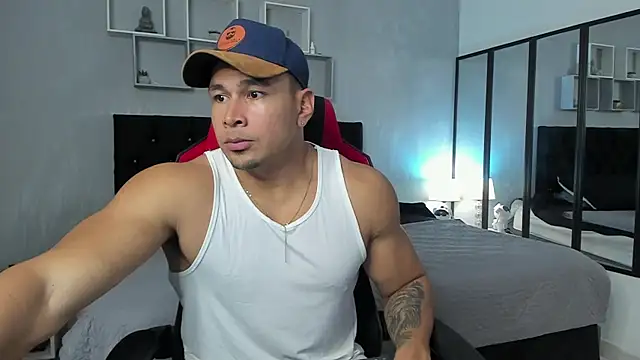 tyler hank01 online show from October 10, 8:52 pm