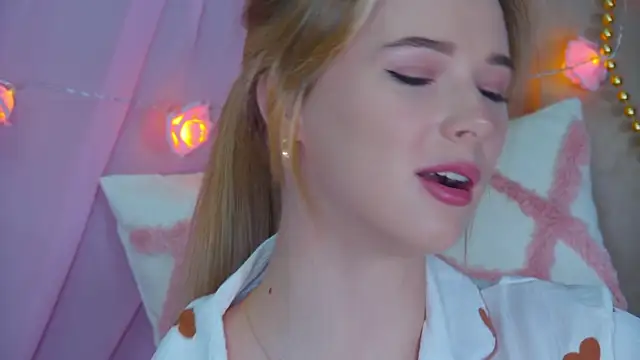 GentleRossi online show from January 15, 6:19 pm