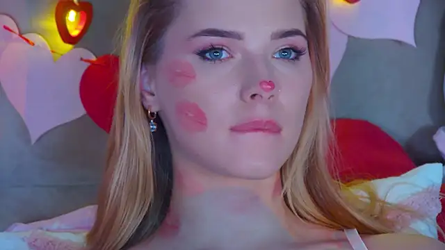 GentleRossi online show from February 15, 1:31 am