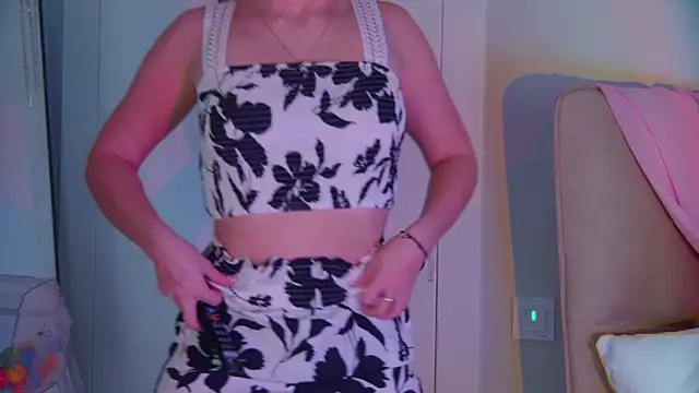 GentleRossi online show from February 21, 9:22 pm