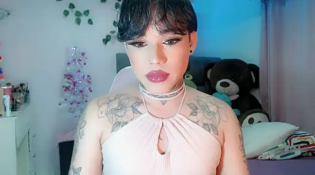 Snapshot of little_star_porn chatting on December 13, 11:02 am little star porn online show from December 13, 11:02 am