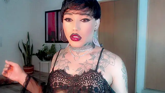 Snapshot of little_star_porn chatting on January 25, 2:37 am little star porn online show from January 25, 2:37 am