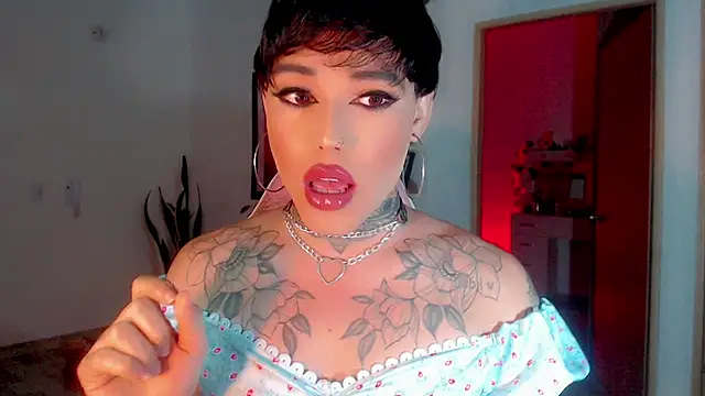 Snapshot of little_star_porn chatting on January 25, 5:51 am little star porn online show from January 25, 5:51 am