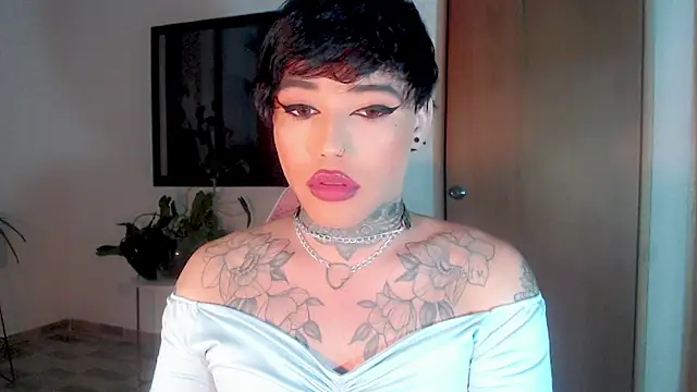 Snapshot of little_star_porn chatting on February 7, 11:03 pm little star porn online show from February 7, 11:03 pm