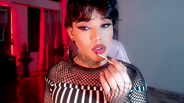 Snapshot of little_star_porn chatting on February 22, 11:46 pm little star porn online show from February 22, 11:46 pm