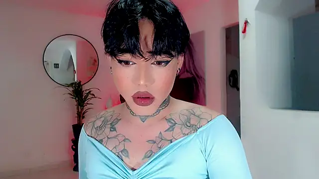 Snapshot of little_star_porn chatting on September 20, 12:33 am little star porn online show from September 20, 12:33 am