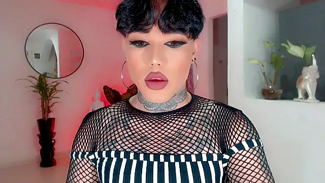 Snapshot of little_star_porn chatting on September 24, 5:00 am little star porn online show from September 24, 5:00 am