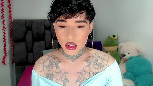 Snapshot of little_star_porn chatting on November 3, 9:54 am little star porn online show from November 3, 9:54 am