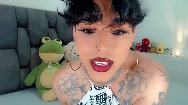 Snapshot of little_star_porn chatting on November 9, 11:03 pm little star porn online show from November 9, 11:03 pm