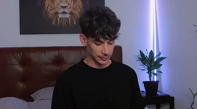 DanielCrush1 online show from February 11, 9:25 pm