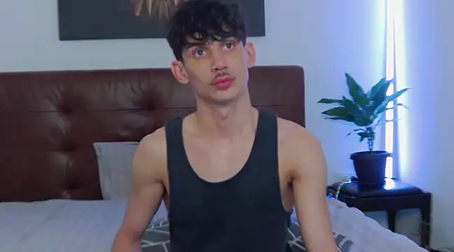 DanielCrush1 online show from February 23, 9:00 am